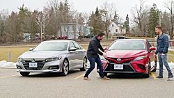 2019 Toyota Camry XSE vs Honda Accord 2.0 Touring 2019 Toyota Camry XSE vs Honda Accord 2.0 ...