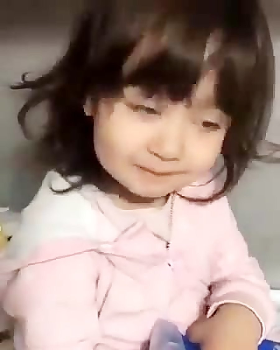 بچه بانمک و دوست داشتنی