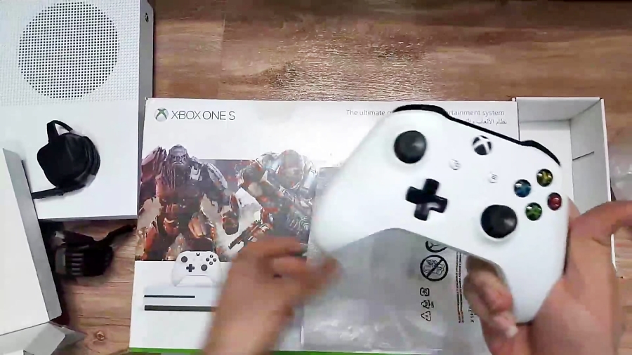 آنباکس کنسول ایکس باکس وان اس xbox one s