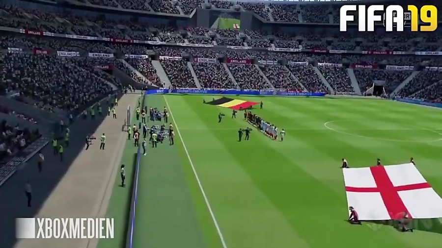 مقایسه بازی pes2019 و fifa19