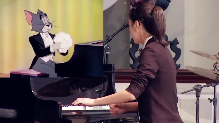 اجرای پیانو از کارتون تام و جری (کنسرت تام) توسط یانی تان (Yannie Tan)