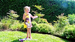 ناستیا و بابا با اسباب بازی ها...