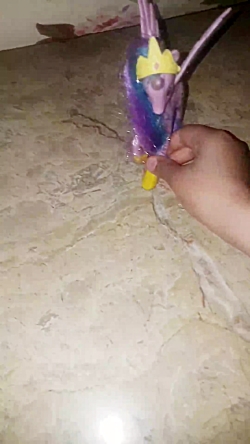 پونی و عروسک یونیکورنunicorn