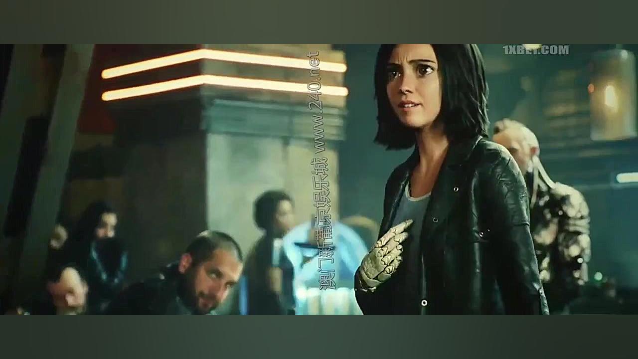 دانلود فیلم آلیتا فرشته جنگ Alita Battle Angel 2019   زیرنویس فارسی زمان7134ثانیه