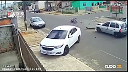 تصادف وحشتناک یک موتورسوار در...