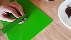 Raw or boiled meat? Which will...