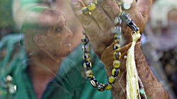 کلیپ زمزمه های عاشقانه با خدا...