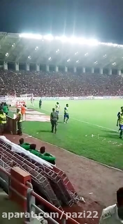 شب گذشته: بازی پرسپولیس و داما...