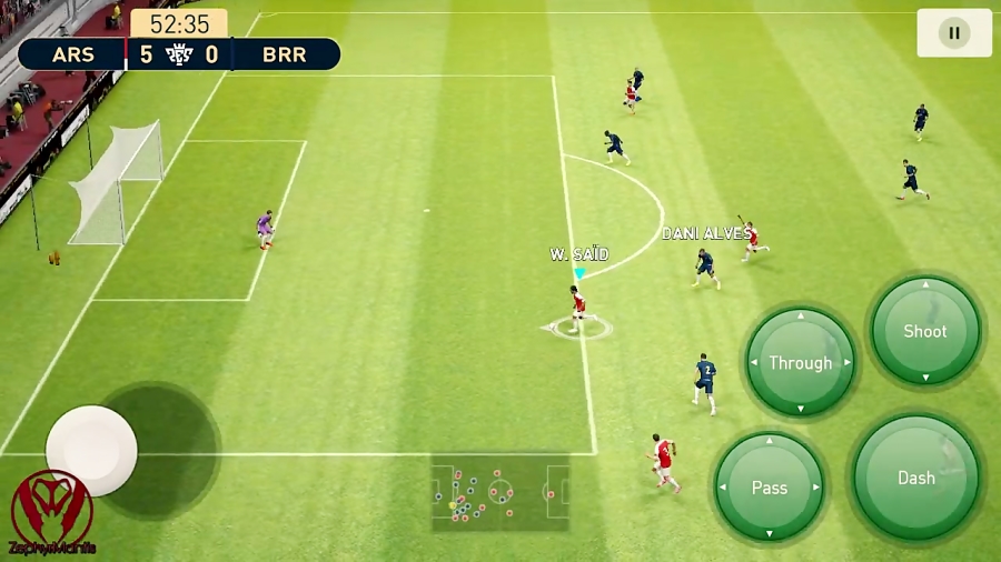 گیم پلی بازی فوتبال در گوشی اندروید Pro Evolution Soccer 2019