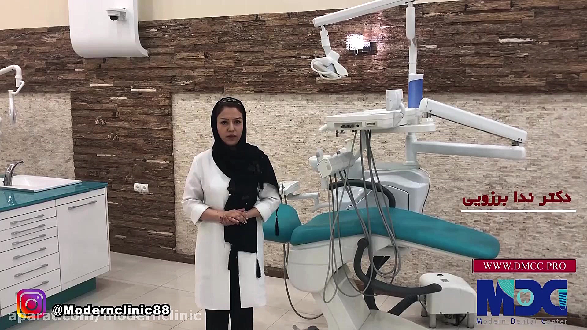 مزایای دندان مصنوعی بر پایه ایمپلنت |کلینیک دندانپزشکی مدرن هیدروراکس
