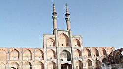 ترافیک حلقه مفقوده آثار باستانی شهر جهانی یزد