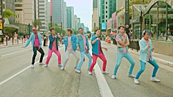 كاور دنس boy with luv در جمعيت...