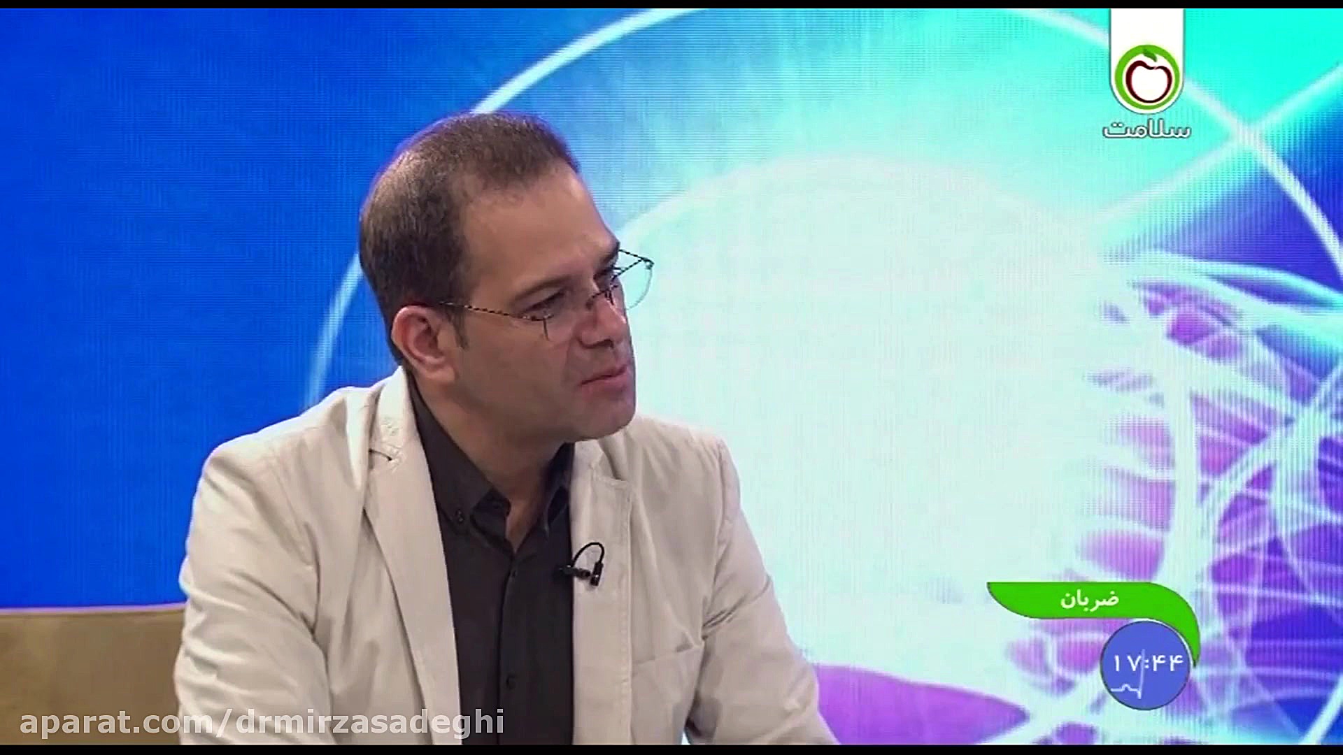 تفاوت در رفتگی شانه در افراد پیر و جوان پیلینگ شیمیایی