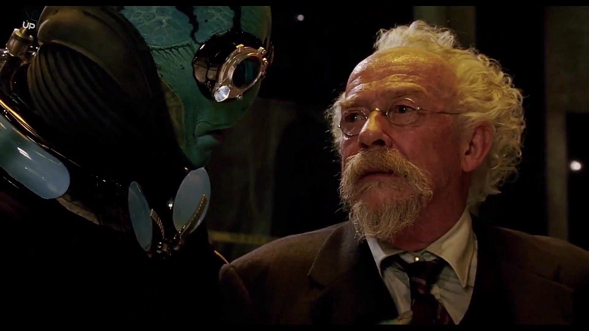 فیلم پسر جهنمی 1 دوبله فارسی - Hellboy 2004 زمان7293ثانیه