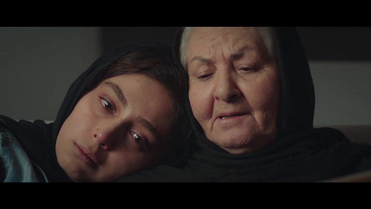 نماهایی از قسمت هفدهم سریال نهنگ آبی - Blue Whale Series 17 زمان91ثانیه