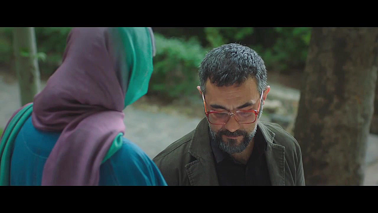 نماهایی از قسمت بیست و دوم سریال نهنگ آبی زمان122ثانیه