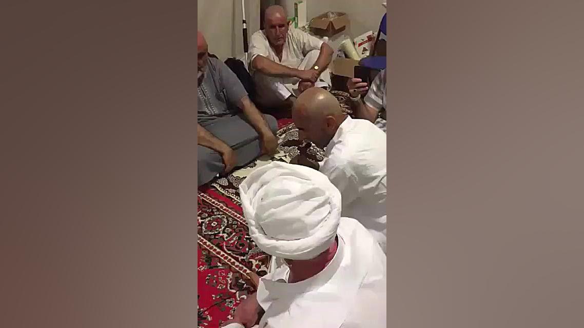 پوستر بزرگ