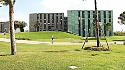 گشتی در دانشگاه تورورگاتا ایتا...