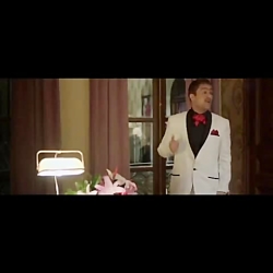 یعنی با این نگاه عاشقانش مخ من...