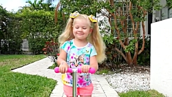 Roma and Diana Pretend Play wi...