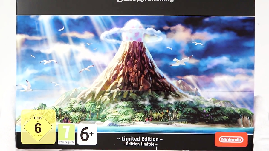 آنباکسینگ بازی The Legend of Zelda Links Awakening Limited Edition Bonus