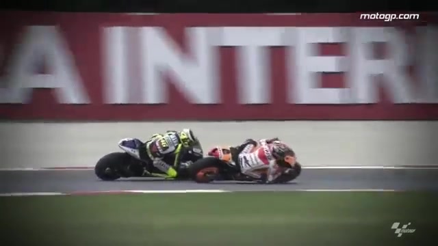 Track action 2013 - Best MotoGP™ overtakes زمان184ثانیه