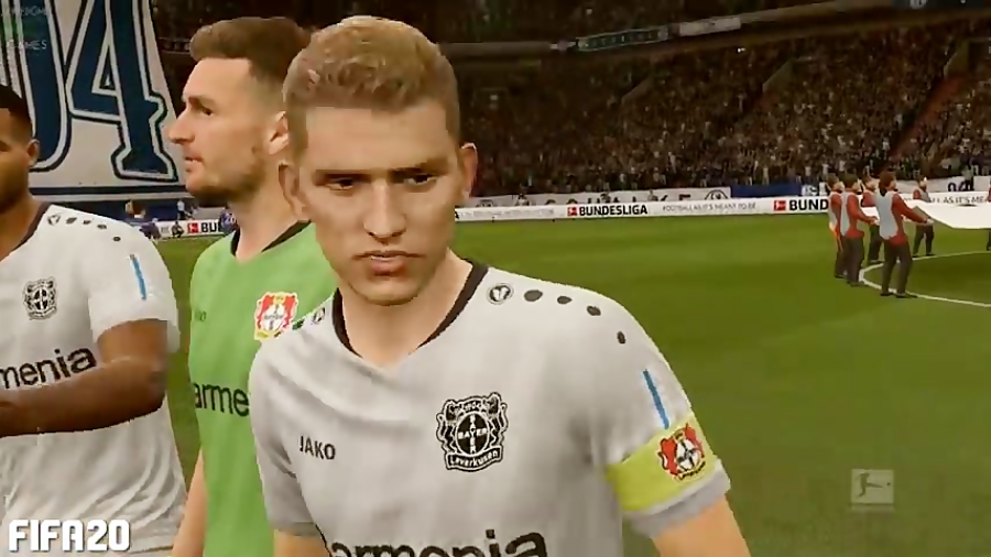 مقایسه استادیوم های FIFA 20 و PES 2020