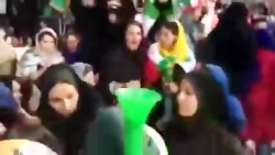 ۱۸ مهر ۹۸- هجوم نیروی انتظامی به دختری در استادیوم فوتبال، بازی ایران- کامبوج