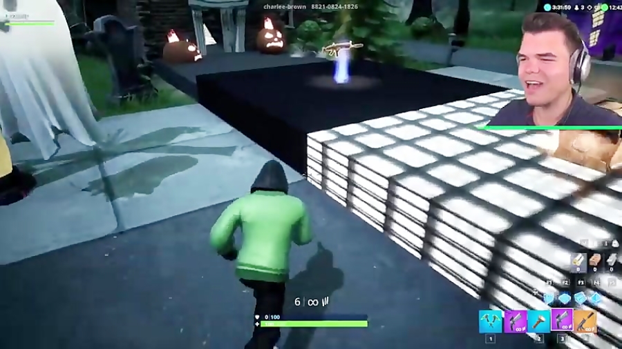 DON"T Play This HAUNTED FORTNITE Board Game!