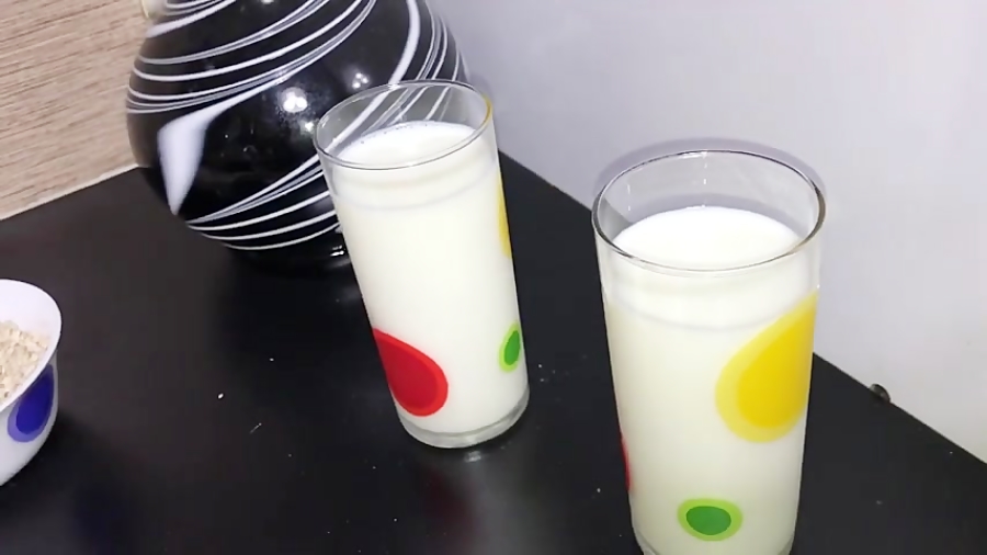 آشپزی با خاله سیما - طرز تهیه سوپ جو سفید رستورانی