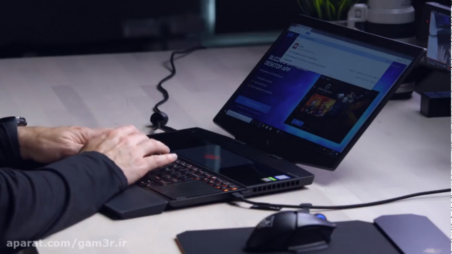 اولین لپ تاپ گیمینگ دنیا با دو صفحه نمایش - گیمر