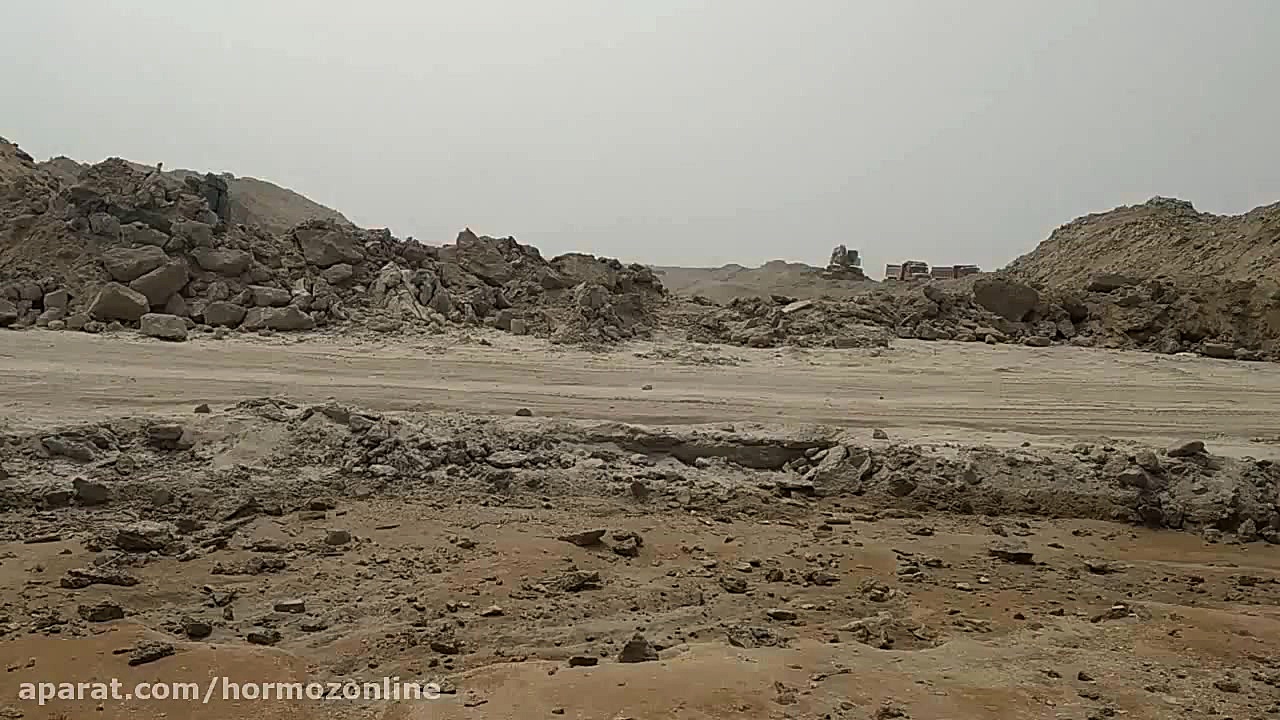 پوستر بزرگ