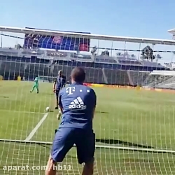 تمرینات گلری مانوئل نویر