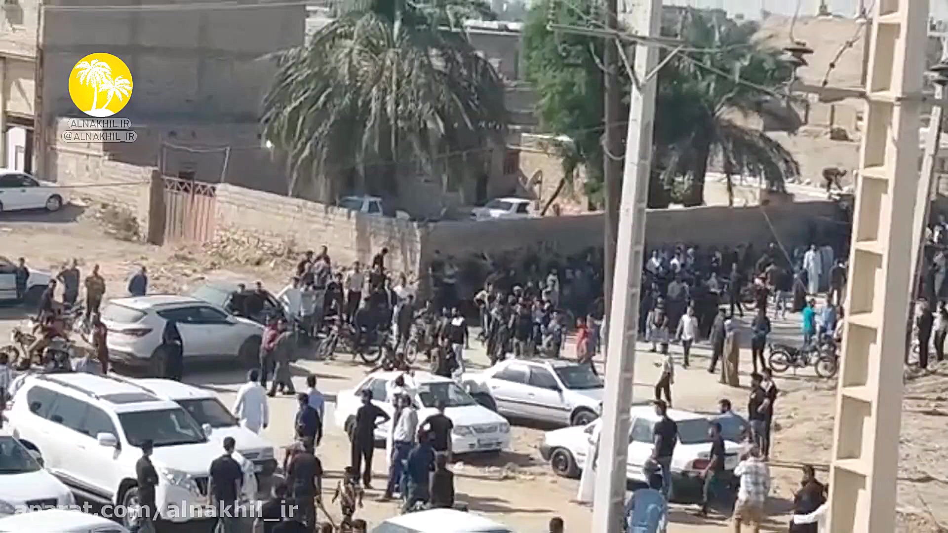 مراسم تشییع حسن حیدری، شاعر عرب خوزستانی که در اثر سکته مغزی فوت کرد ابرسانی پوست