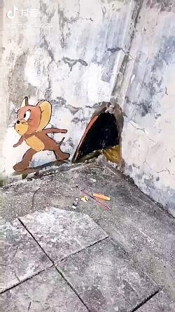 نقاشی  دیواری تام و جری