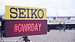 رکورد زنی مرد آهنی واقعی با سر...