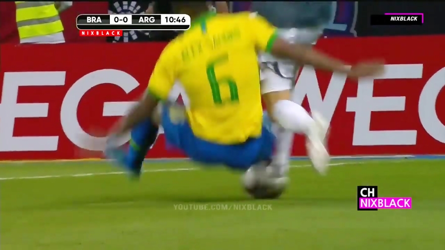 خلاصه ی بازی دوستانه برزیل۰ ۱...