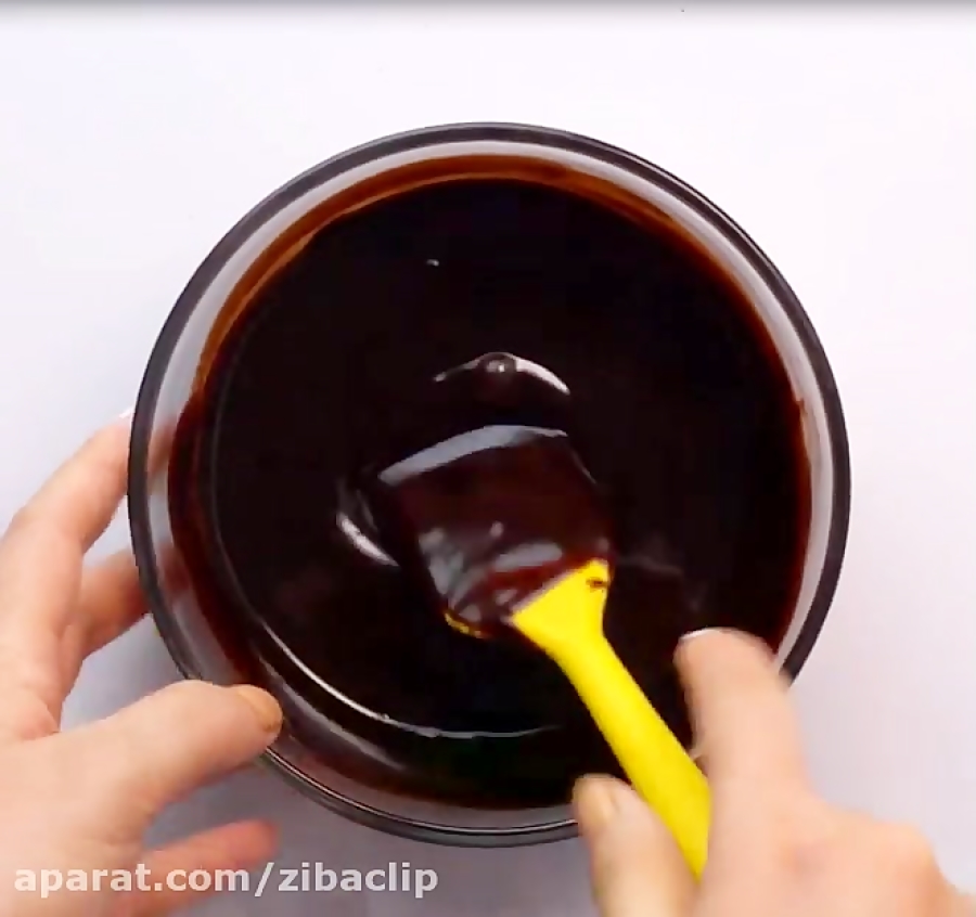 کیک شکلاتی خوشمزه