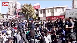 حرکت زیبای معترضان لرستانی به...