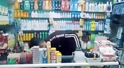 دست بالای دست بسیار است XD