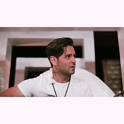 گیتار زیبای امیر حسین آرمان و...