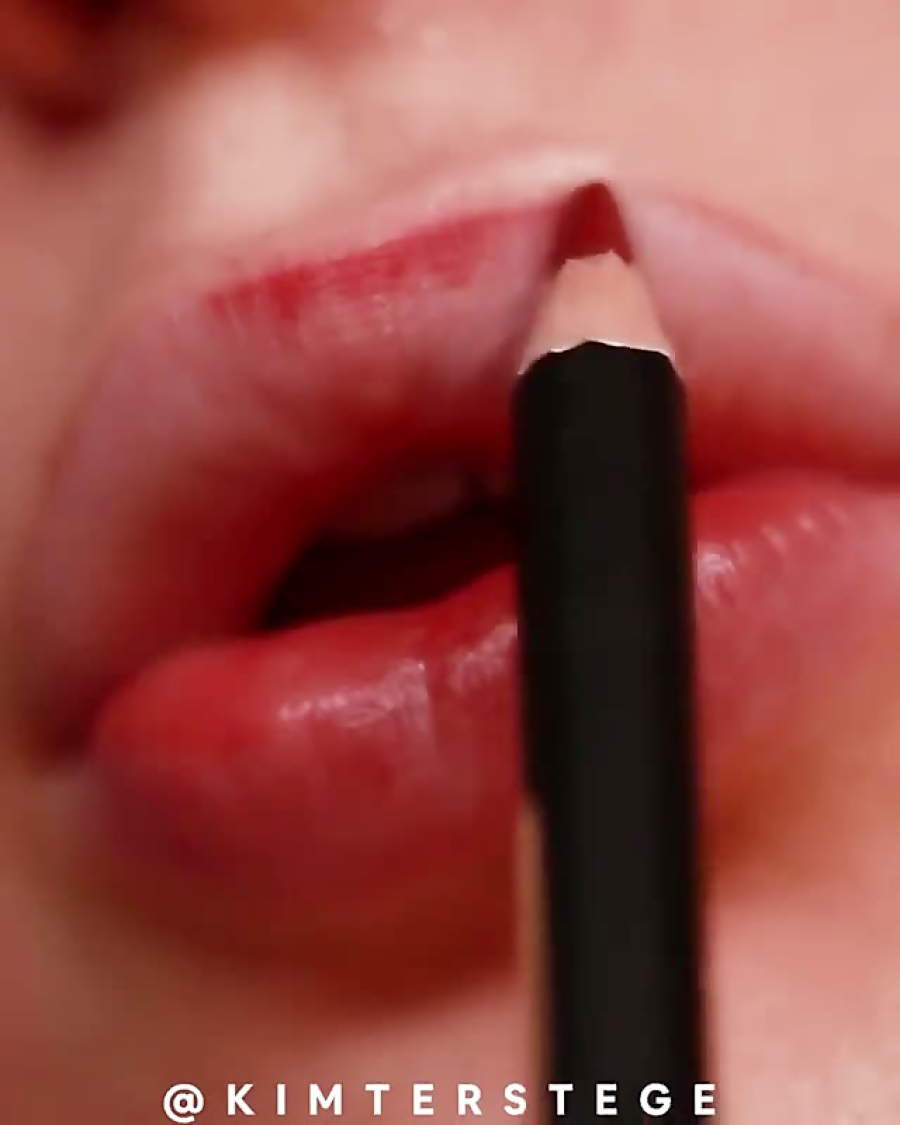 آرایش لب و رژلب و میکاپ لب