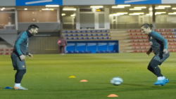 تمرین مسی با گریزمان قبل از با...