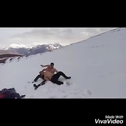 کشتی برفی snow wrestling