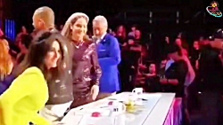 مهاجرت مهناز افشار از ایران