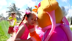 بازی دیانا و روما با عروسک های...