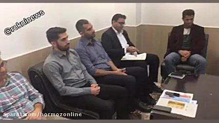پوستر بزرگ