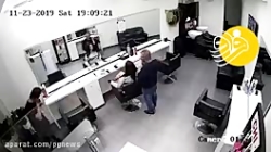 ورود ناگهانی خودرو به آرایشگاه...