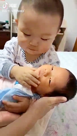 عکس العمل کودک