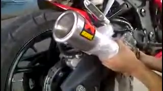 پالس200 ان اس با اگزوز اکروپویک لیزر صورت